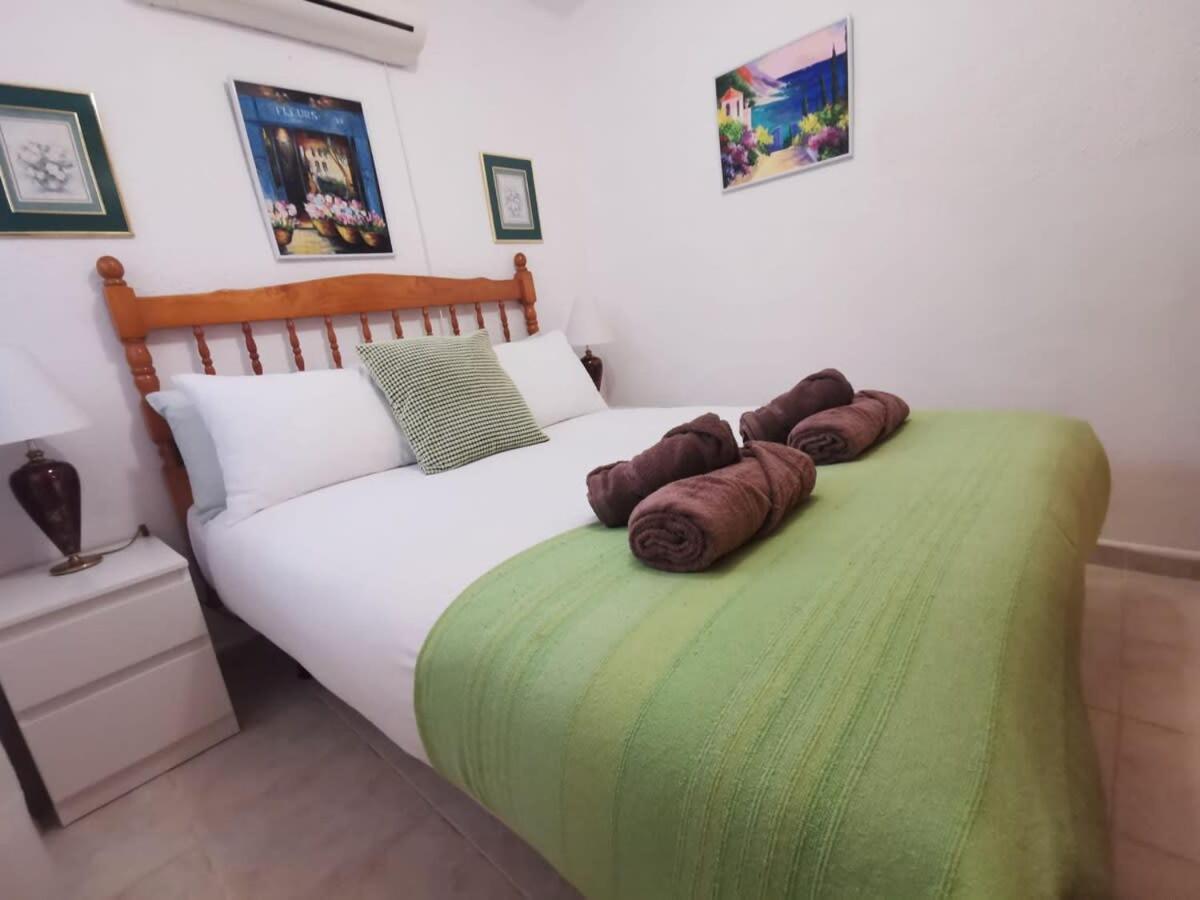 Quaint Ground Floor Apartment With Pool Lb1 Torrevieja Exterior foto