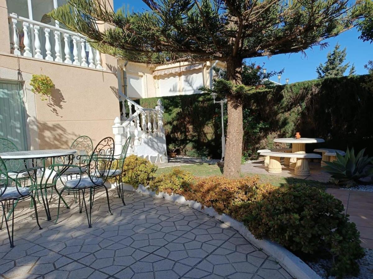 Quaint Ground Floor Apartment With Pool Lb1 Torrevieja Exterior foto